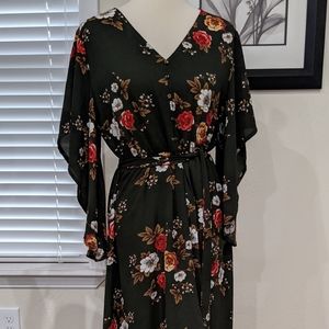 NWOT Beautiful dark green floral dress